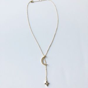 Lilli Claspe Rope the Moon Lariat